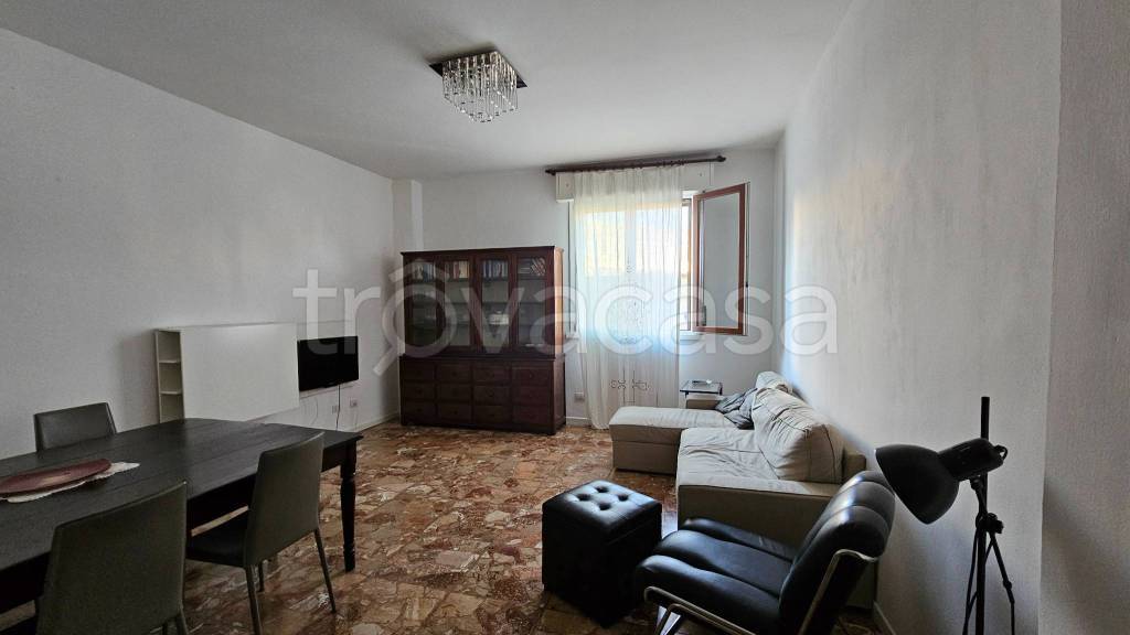 appartamento in vendita a Parma in zona Centro Storico