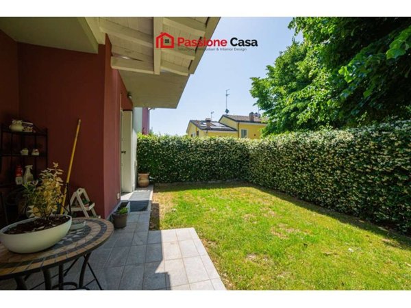 casa indipendente in vendita a Parma in zona Scarzara
