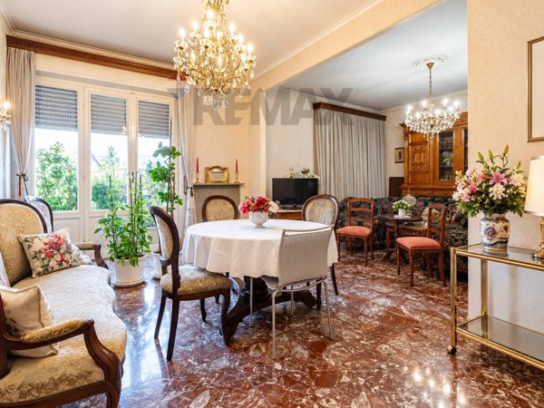 appartamento in vendita a Parma in zona Centro Storico