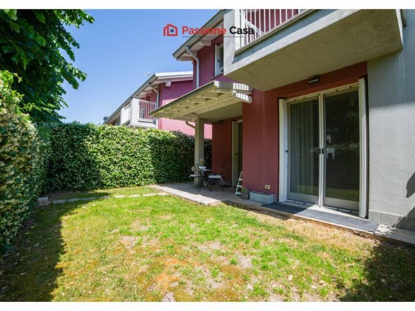 casa indipendente in vendita a Parma in zona Vicofertile