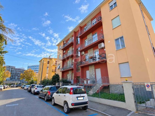 appartamento in vendita a Parma in zona Pablo