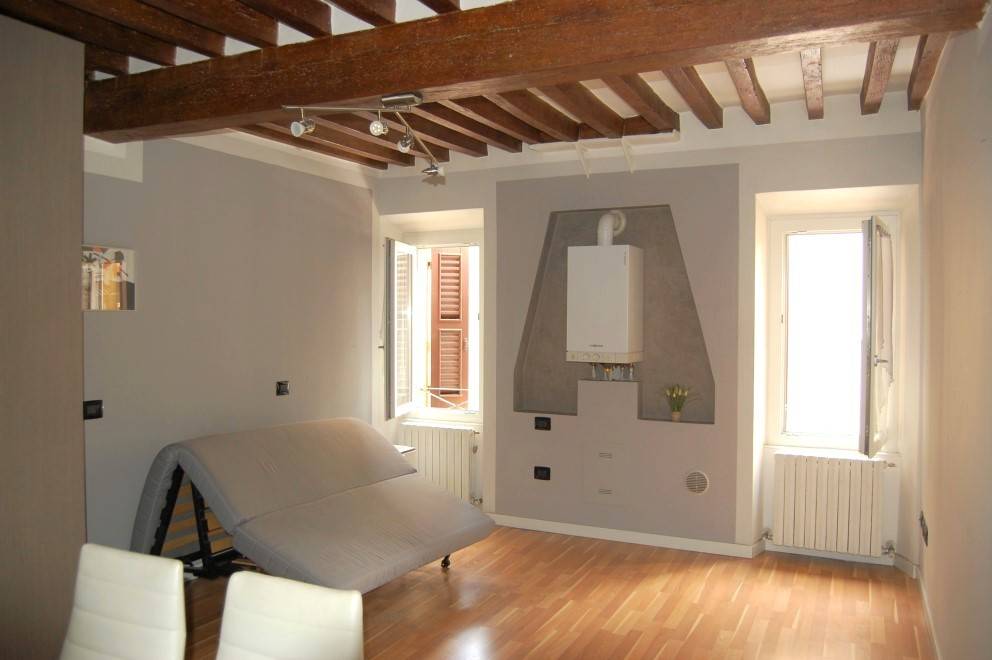 appartamento in vendita a Parma in zona Centro Storico