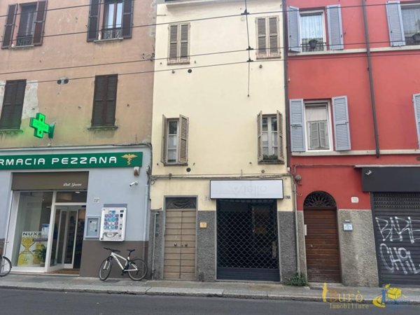 ufficio in vendita a Parma in zona Oltretorrente