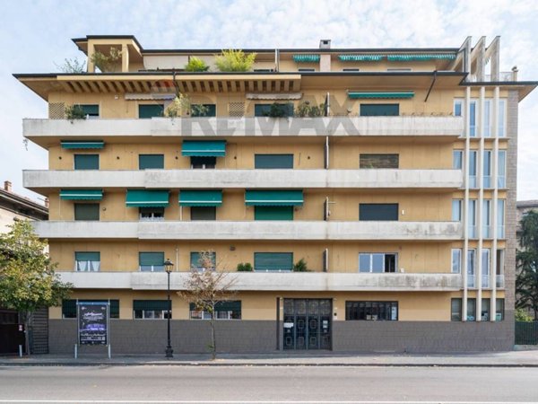 appartamento in vendita a Parma in zona Centro Storico