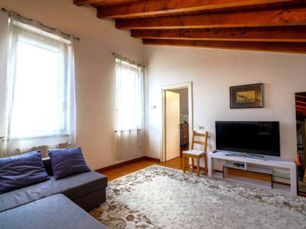 appartamento in vendita a Parma in zona Centro Storico