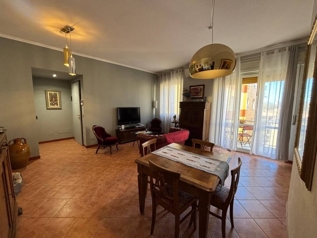 appartamento in vendita a Parma in zona Centro Storico