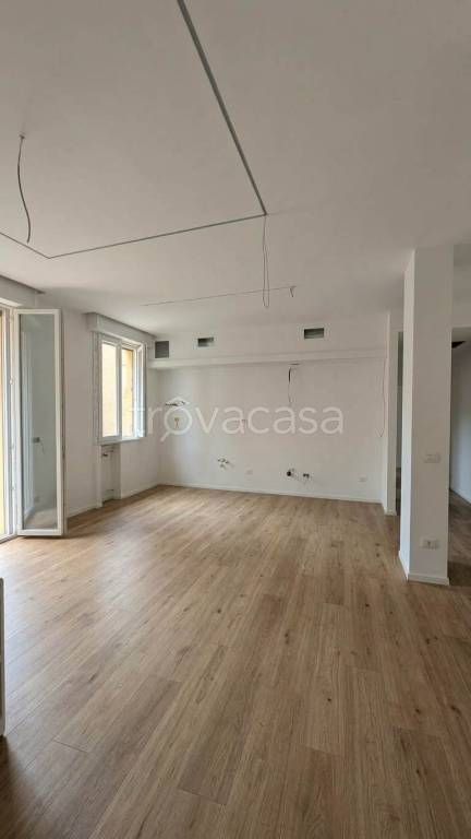 appartamento in vendita a Parma in zona Cittadella