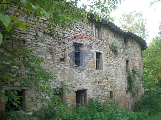 casa indipendente in vendita a Pellegrino Parmense in zona Aione