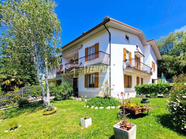 casa indipendente in vendita a Pellegrino Parmense
