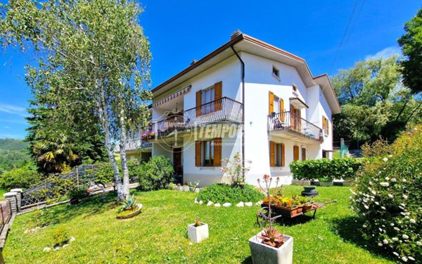 casa indipendente in vendita a Pellegrino Parmense