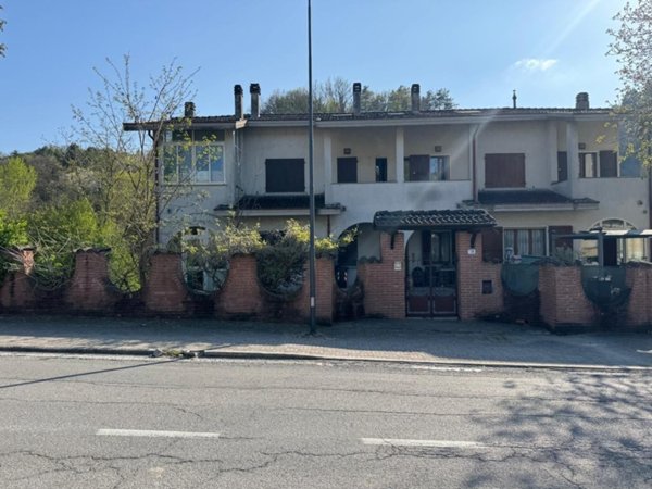appartamento in vendita a Pellegrino Parmense
