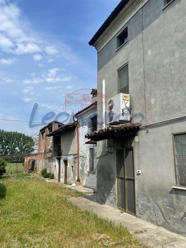 appartamento in vendita a Pellegrino Parmense