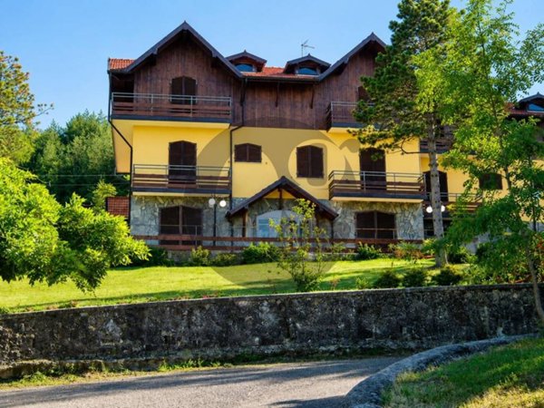 casale in vendita a Pellegrino Parmense