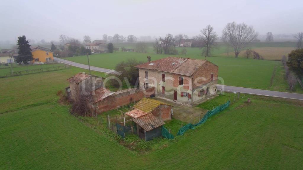 casa indipendente in vendita a Roccabianca