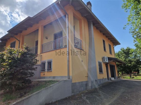 casa indipendente in vendita a Roccabianca