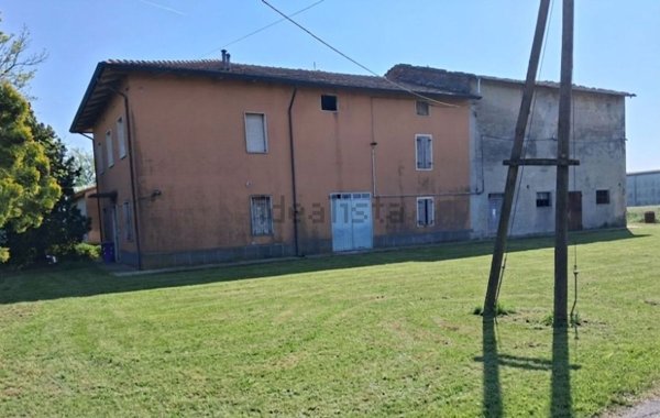 casa indipendente in vendita a Roccabianca