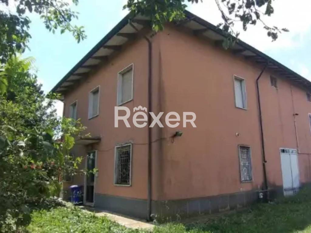 casa indipendente in vendita a Roccabianca in zona Fontanelle