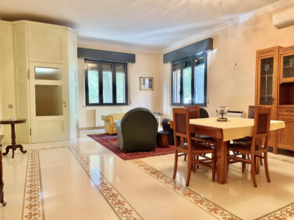 casa indipendente in vendita a Roccabianca in zona Fontanelle