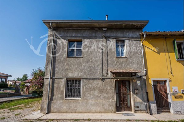 casa indipendente in vendita a Roccabianca in zona Fontanelle