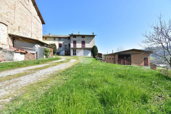 casa indipendente in vendita a Sala Baganza