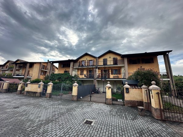 casa indipendente in vendita a Sala Baganza in zona Castellaro