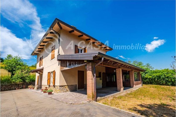 casa indipendente in vendita a Sala Baganza