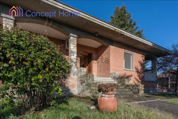 casa indipendente in vendita a Sala Baganza