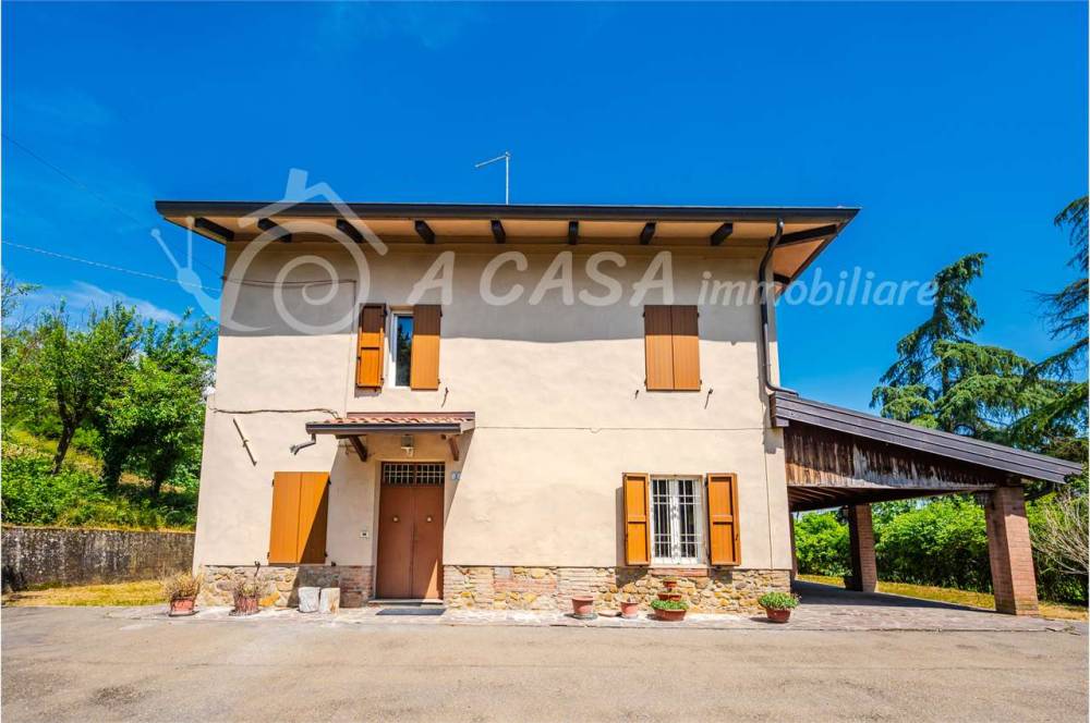 casa indipendente in vendita a Sala Baganza