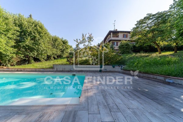 casa indipendente in vendita a Sala Baganza in zona Maiatico