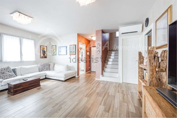 casa indipendente in vendita a Sala Baganza