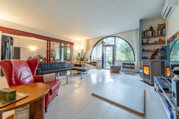 casa indipendente in vendita a Sala Baganza