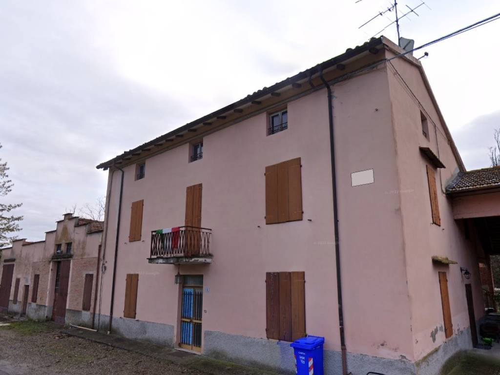casa indipendente in vendita a Sala Baganza in zona Talignano