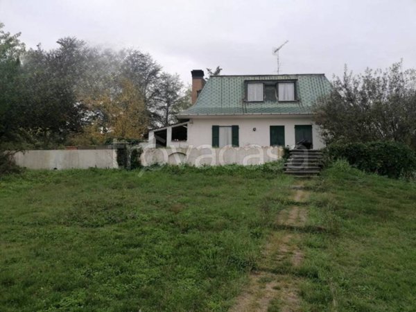 casa indipendente in vendita a Sala Baganza