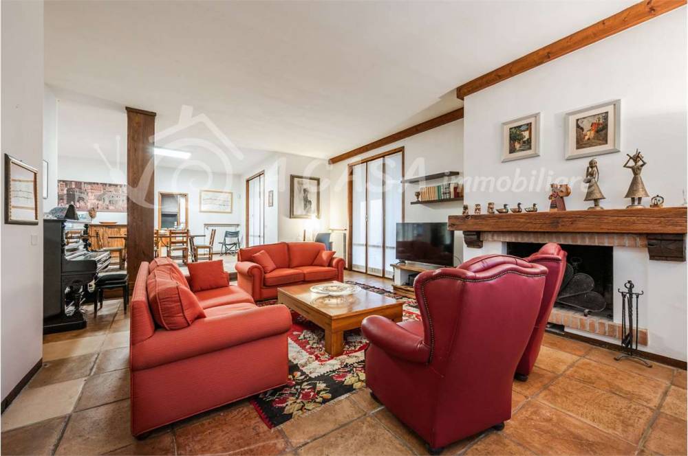 casa indipendente in vendita a Sala Baganza in zona Maiatico