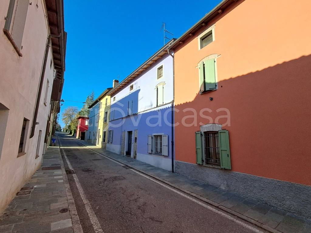 casa indipendente in vendita a Sala Baganza
