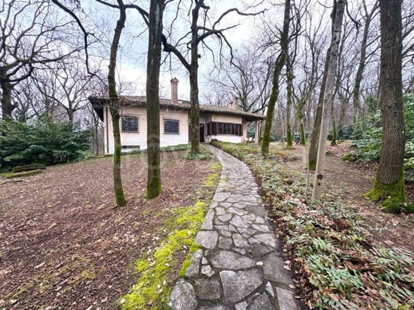 casa indipendente in vendita a Sala Baganza