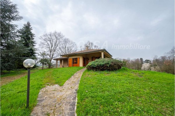 casa indipendente in vendita a Sala Baganza in zona Maiatico