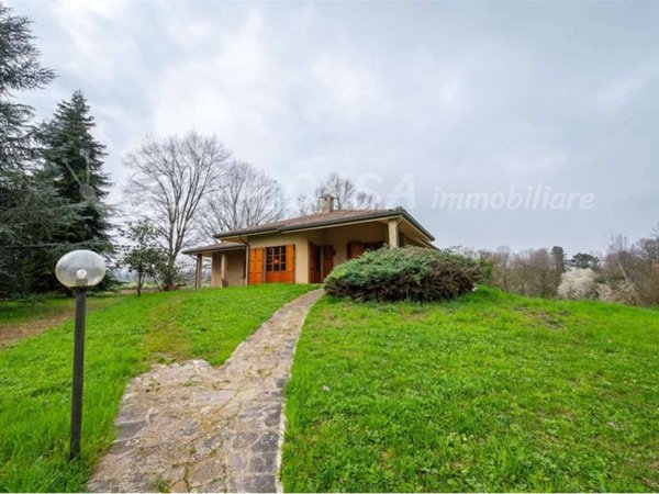 casa indipendente in vendita a Sala Baganza in zona Maiatico