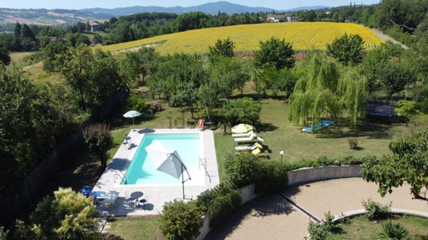 casa indipendente in vendita a Sala Baganza in zona Maiatico