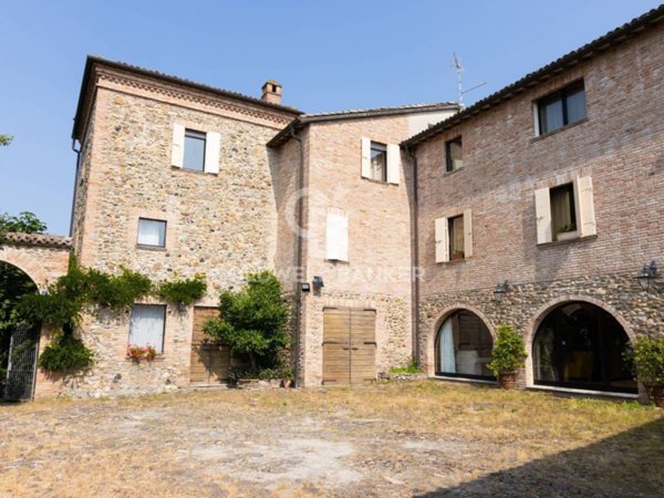 casa indipendente in vendita a Sala Baganza