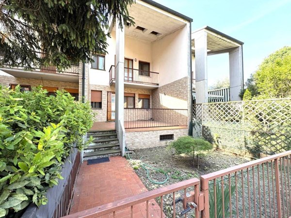 casa indipendente in vendita a Sala Baganza
