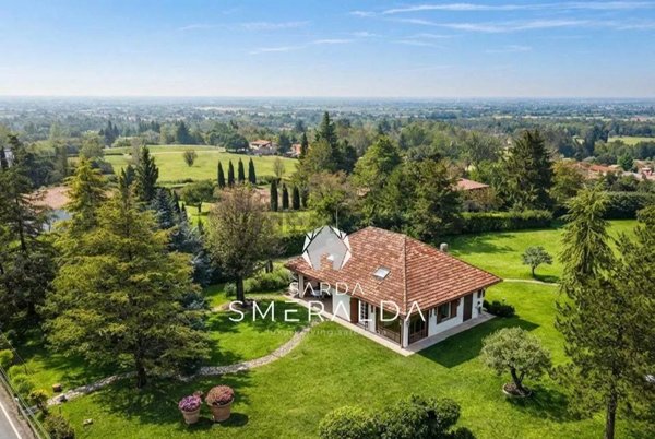 casale in vendita a Sala Baganza in zona Maiatico