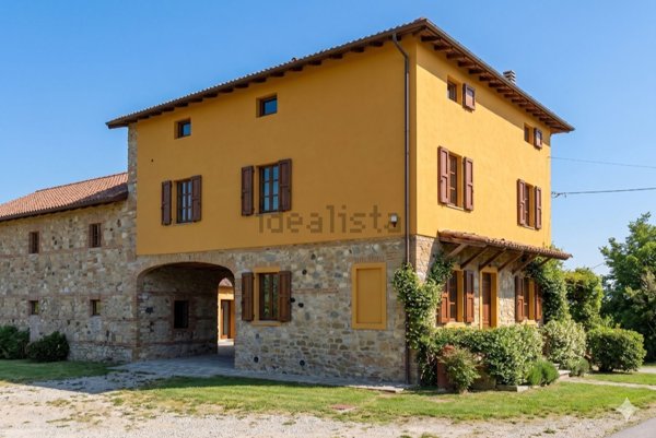 casa indipendente in vendita a Sala Baganza