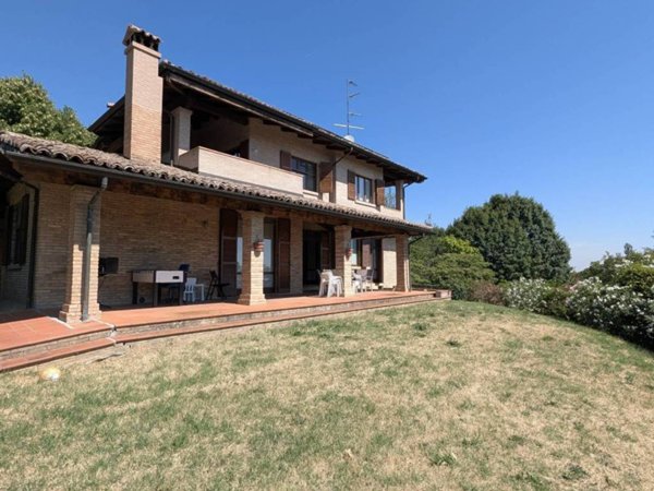 casa indipendente in vendita a Sala Baganza in zona Case Marconi