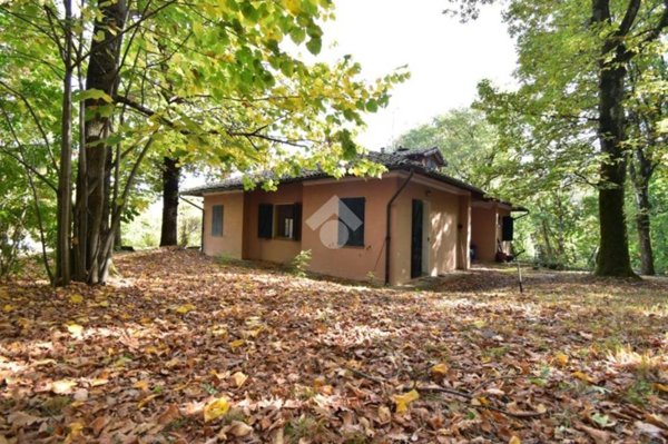 casa indipendente in vendita a Sala Baganza in zona Talignano