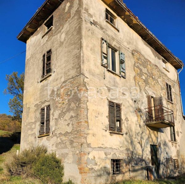 casa indipendente in vendita a Salsomaggiore Terme