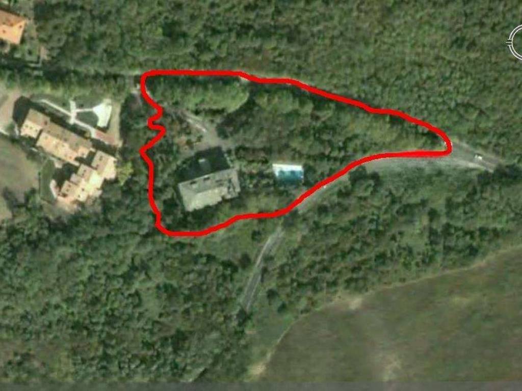 intera palazzina in vendita a Salsomaggiore Terme in zona Tabiano Bagni