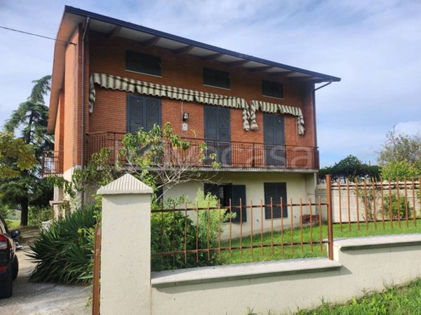 casa indipendente in vendita a Salsomaggiore Terme