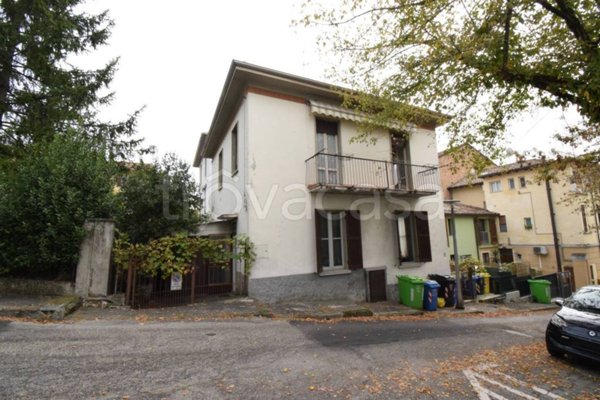 casa indipendente in vendita a Salsomaggiore Terme