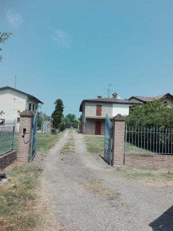 casa indipendente in vendita a Salsomaggiore Terme in zona San Nicomede